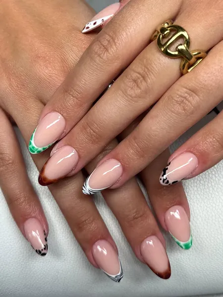 Nagelset von Beautiful Mind